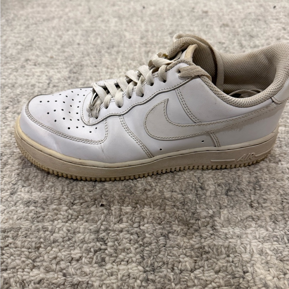 VINTAGE  Nike Men’s Air Force 1 Low - White/Cream